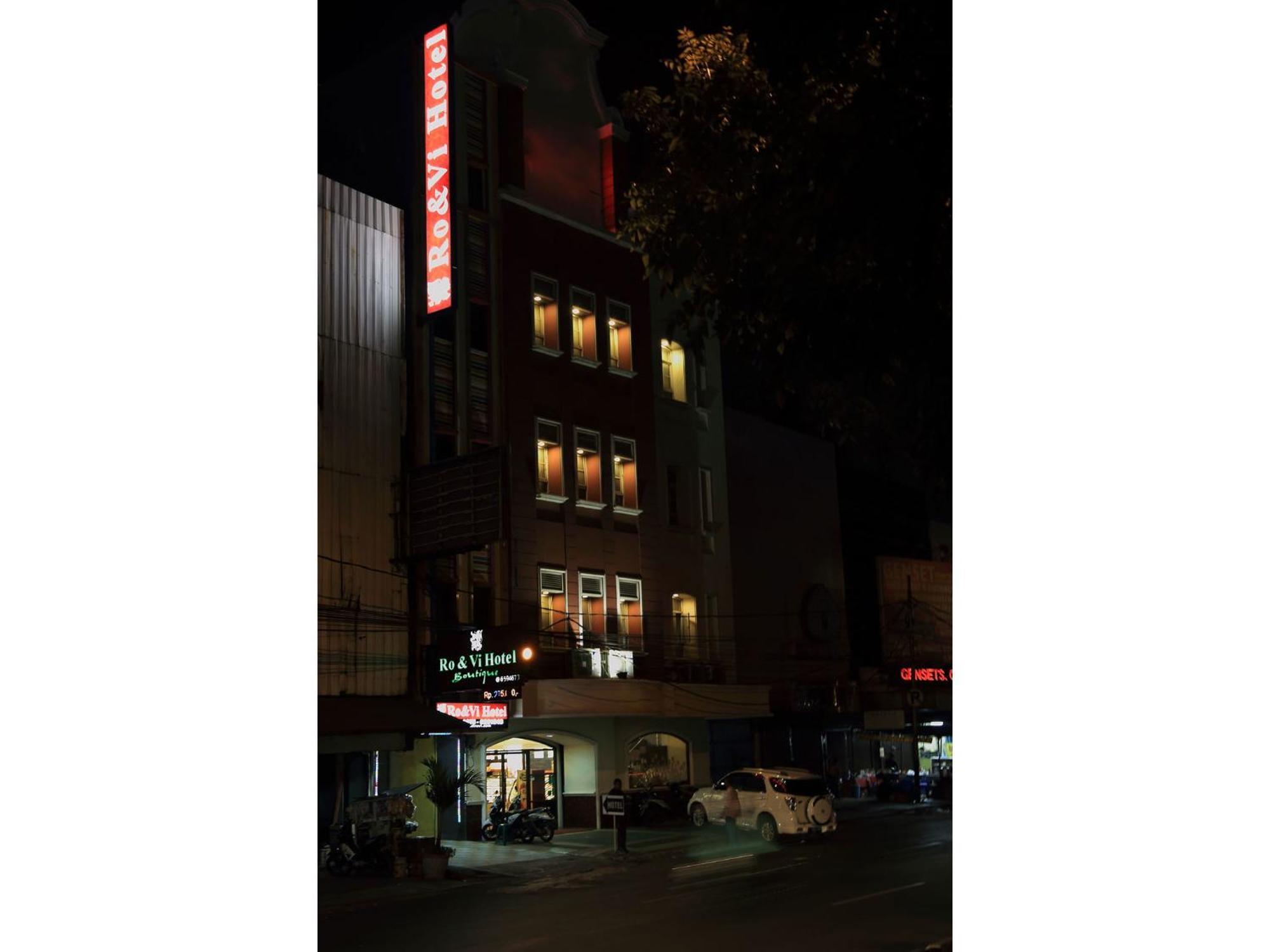 โรงแรมโรวี บูทิค จาการ์ตา ภายนอก รูปภาพ