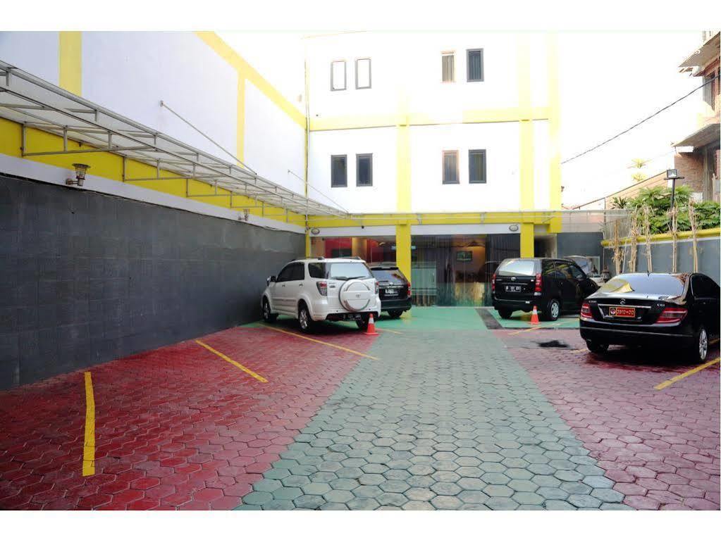 โรงแรมโรวี บูทิค จาการ์ตา ภายนอก รูปภาพ