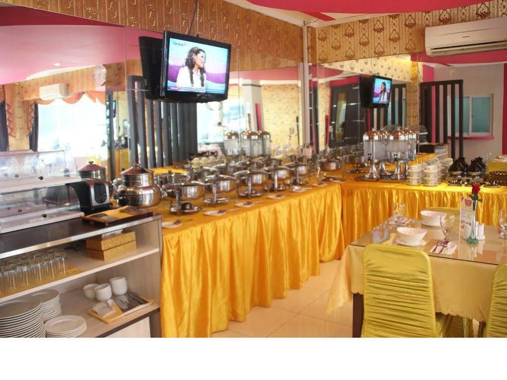 โรงแรมโรวี บูทิค จาการ์ตา ภายนอก รูปภาพ